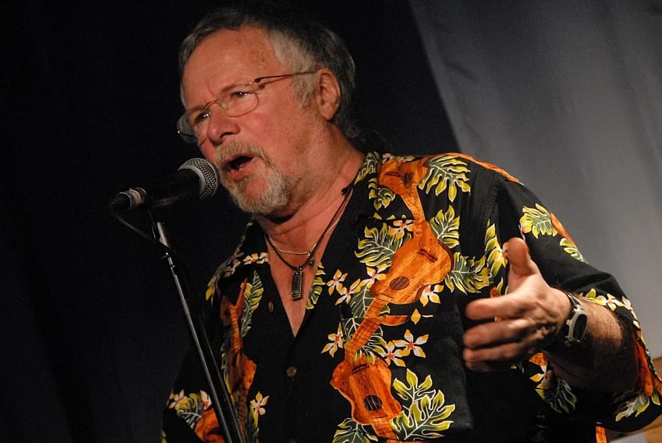 Bill Oddie, naturalist and broadcaster, dies aged 85